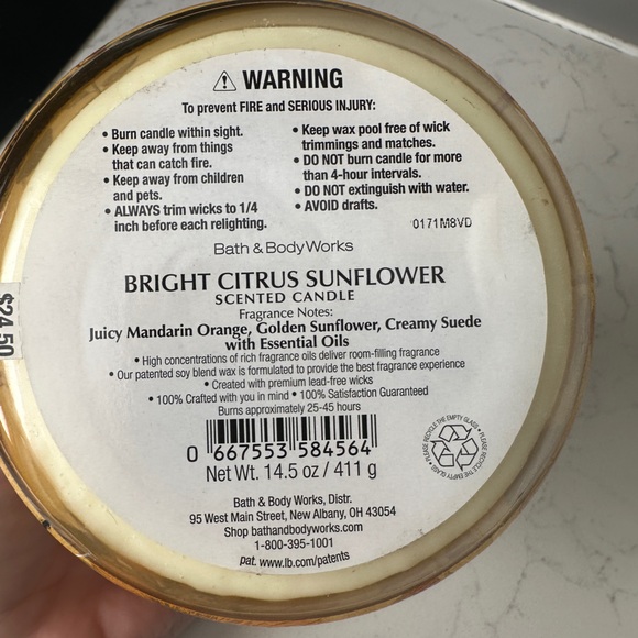 Bath & Body Works Bright Citrus Sunflower Candle - Picture 3 of 3